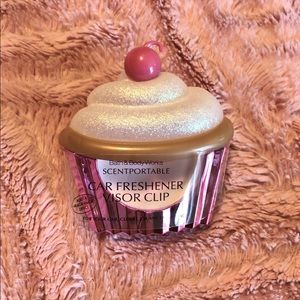 Scentportable Cupcake Car Freshener Visor Clip